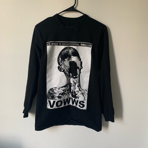 VOWWS long sleeve tshirt - Picture 1 of 4